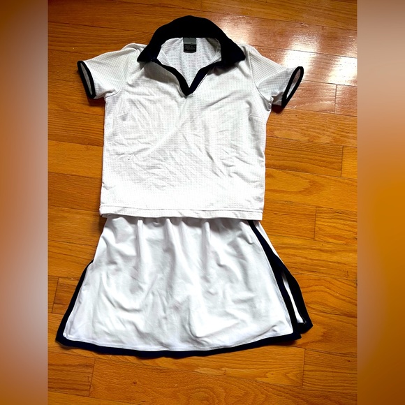 Nike Drifit Golf/Tennis Top & Skort - Picture 1 of 1